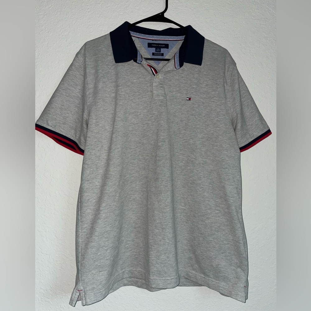 Men’s XL Tommy Hilfiger polo